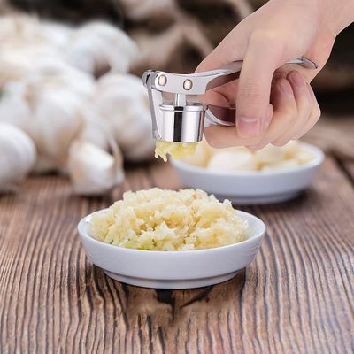 135G Кухонный Учебник Чесночный Пресс Молотчик Имбирный дробильщик Пелильщик Спрессор Хоппер Гаджет